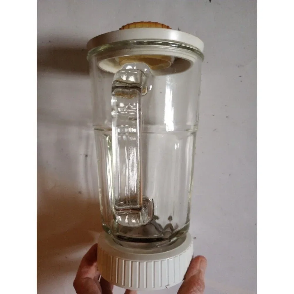 Vintage Waring Vortex 16 Blender 8 Speed Harvest Gold Mid Century MCM 5 Cup